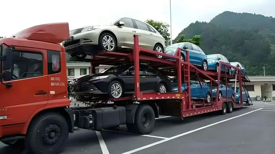 金平轿车托运  宝山汽车